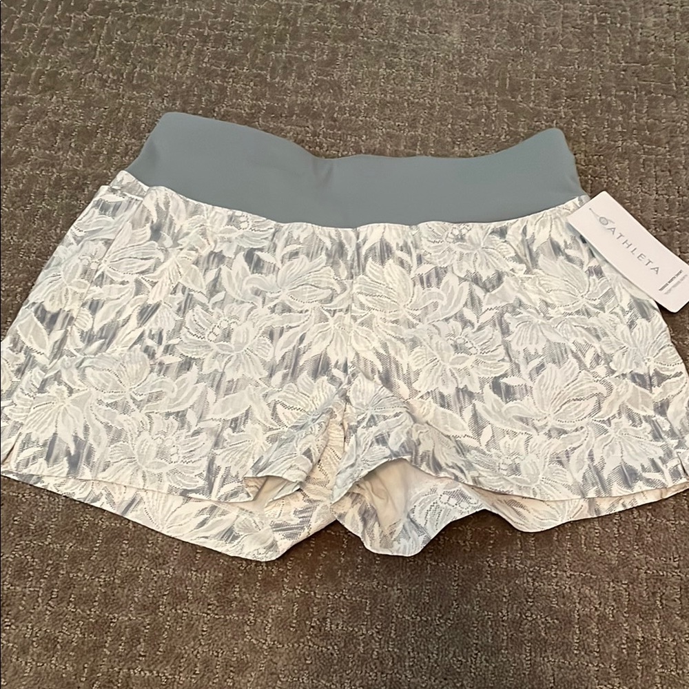 Athleta Floral Patterned Shorts in Gray and Cream